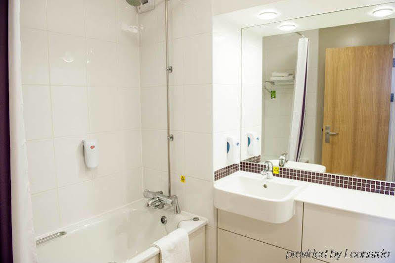 Premier Inn Walsall Exteriör bild