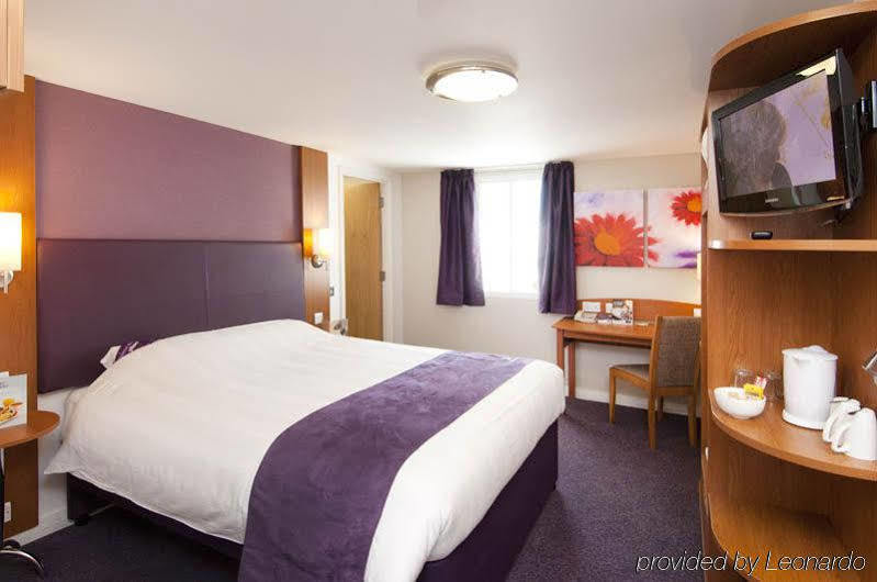 Premier Inn Walsall Exteriör bild